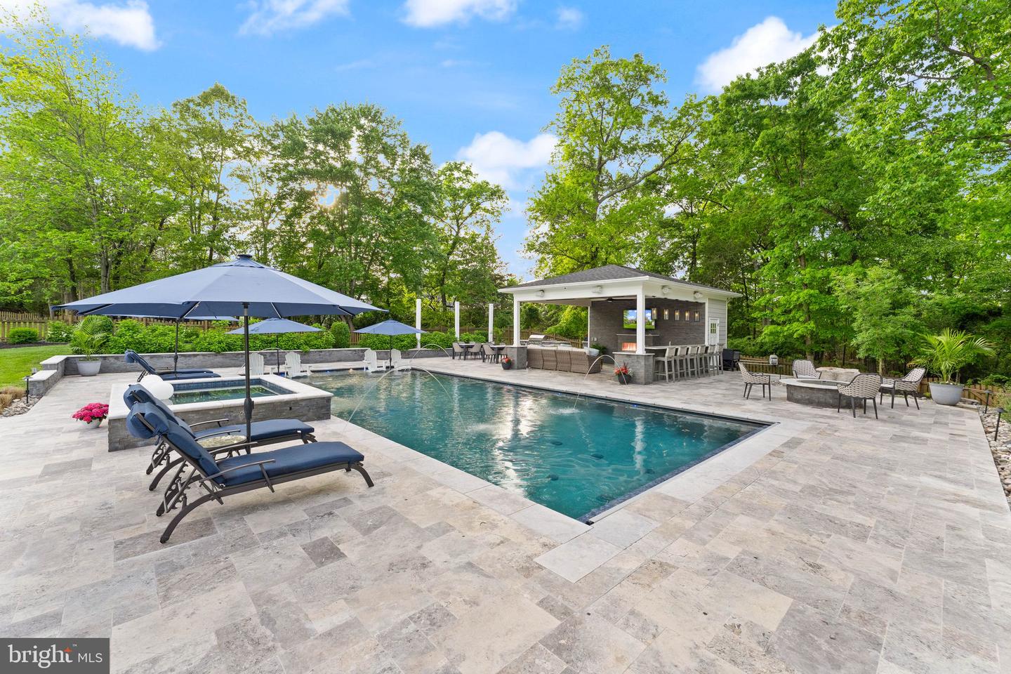 18729 UPPER MEADOW DR, LEESBURG, Virginia 20176, 5 Bedrooms Bedrooms, ,5 BathroomsBathrooms,Residential,For sale,18729 UPPER MEADOW DR,VALO2095988 MLS # VALO2095988