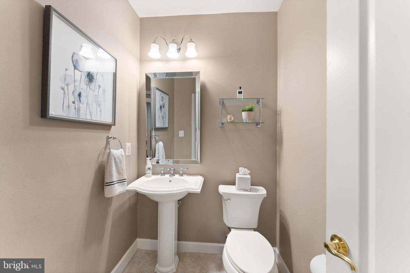 18729 UPPER MEADOW DR, LEESBURG, Virginia 20176, 5 Bedrooms Bedrooms, ,5 BathroomsBathrooms,Residential,For sale,18729 UPPER MEADOW DR,VALO2095988 MLS # VALO2095988