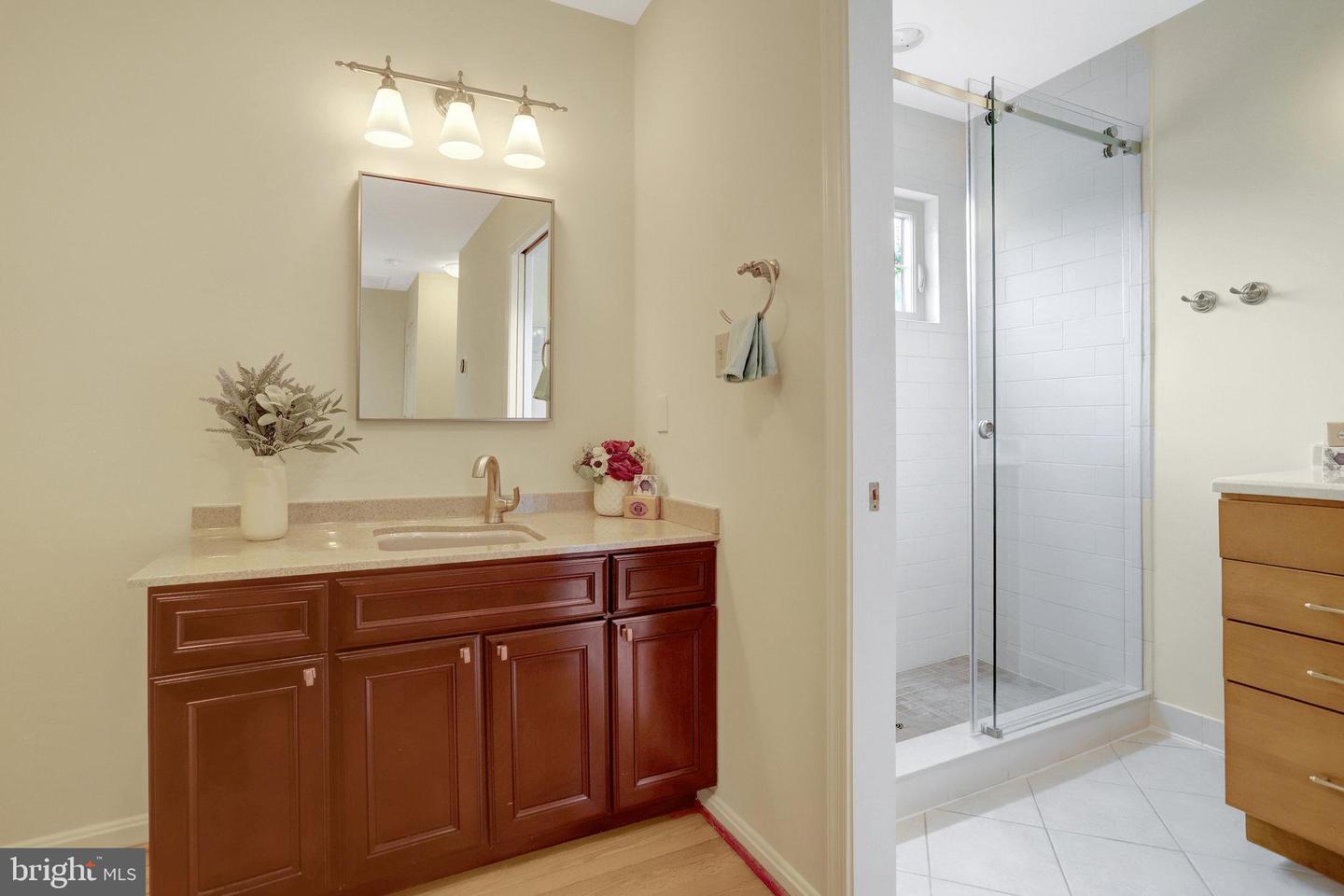 1807 N BARTON ST, ARLINGTON, Virginia 22201, 5 Bedrooms Bedrooms, ,2 BathroomsBathrooms,Residential,For sale,1807 N BARTON ST,VAAR2057256 MLS # VAAR2057256