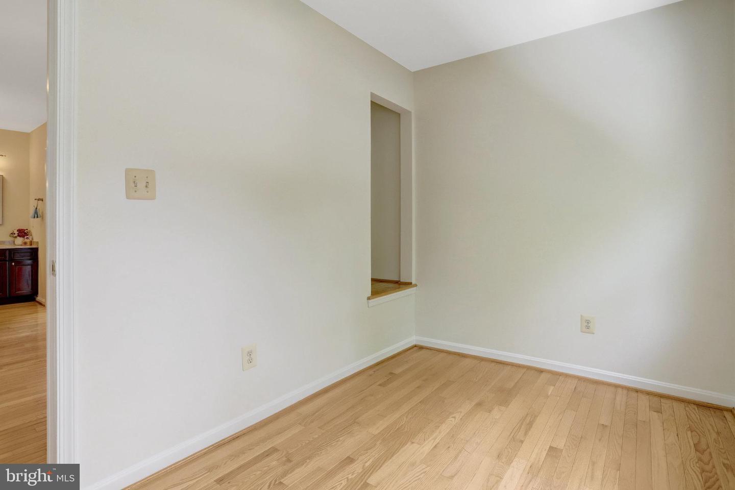1807 N BARTON ST, ARLINGTON, Virginia 22201, 5 Bedrooms Bedrooms, ,2 BathroomsBathrooms,Residential,For sale,1807 N BARTON ST,VAAR2057256 MLS # VAAR2057256