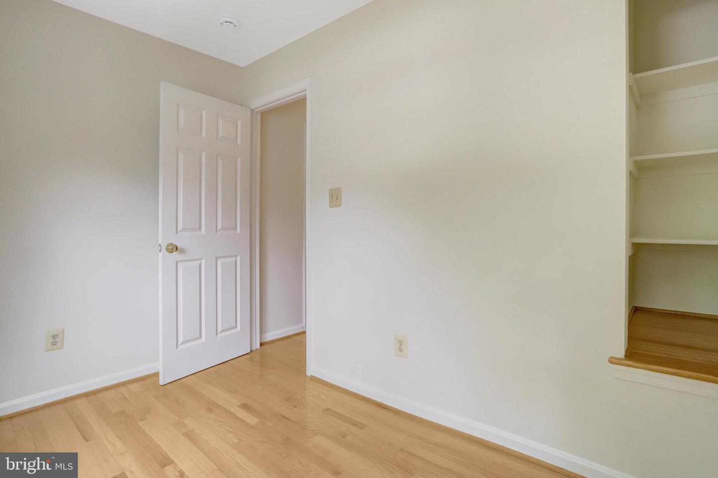 1807 N BARTON ST, ARLINGTON, Virginia 22201, 5 Bedrooms Bedrooms, ,2 BathroomsBathrooms,Residential,For sale,1807 N BARTON ST,VAAR2057256 MLS # VAAR2057256