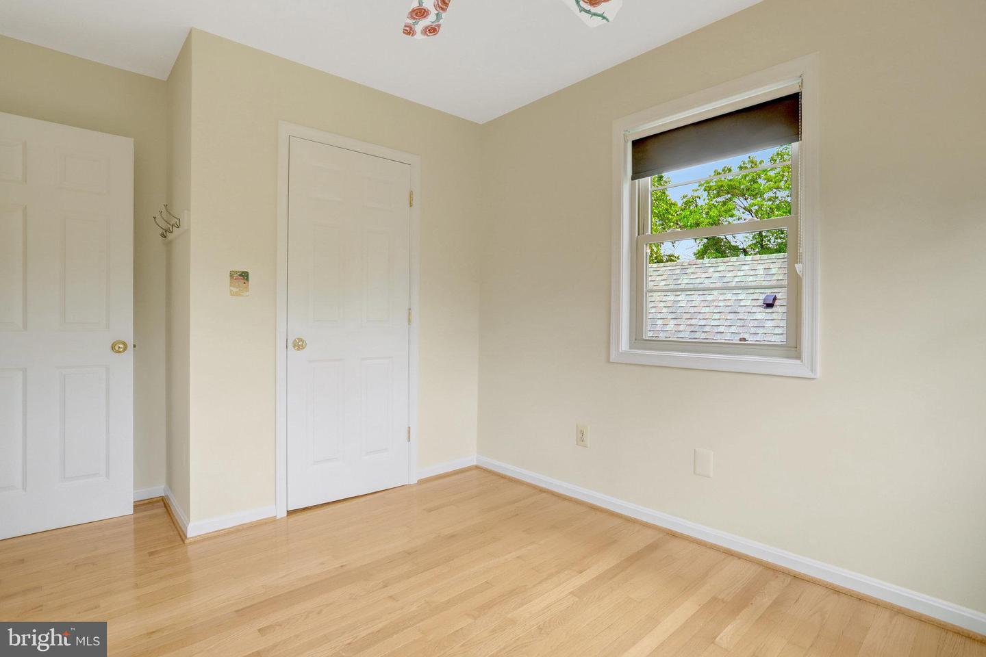 1807 N BARTON ST, ARLINGTON, Virginia 22201, 5 Bedrooms Bedrooms, ,2 BathroomsBathrooms,Residential,For sale,1807 N BARTON ST,VAAR2057256 MLS # VAAR2057256