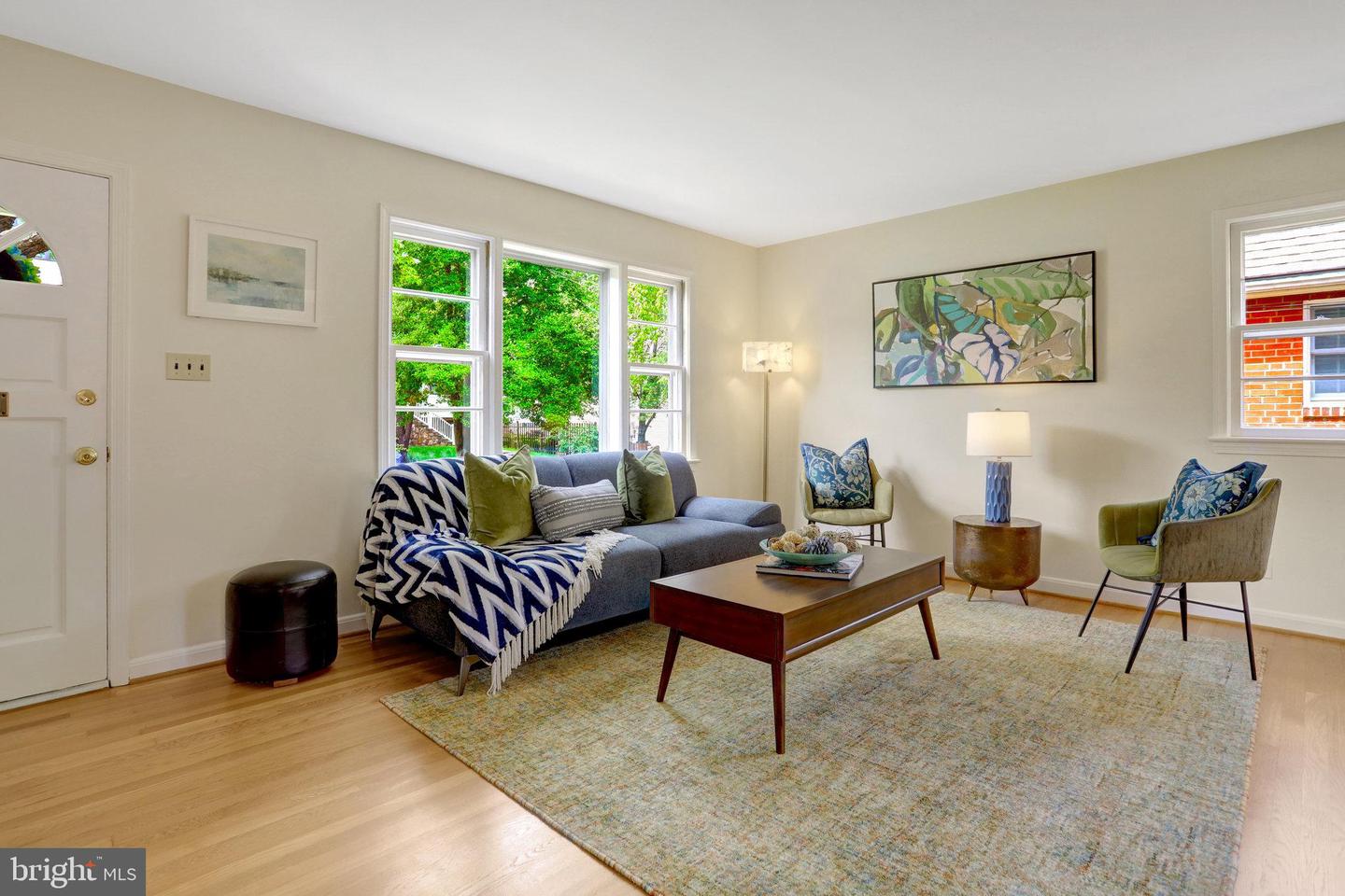 1807 N BARTON ST, ARLINGTON, Virginia 22201, 5 Bedrooms Bedrooms, ,2 BathroomsBathrooms,Residential,For sale,1807 N BARTON ST,VAAR2057256 MLS # VAAR2057256