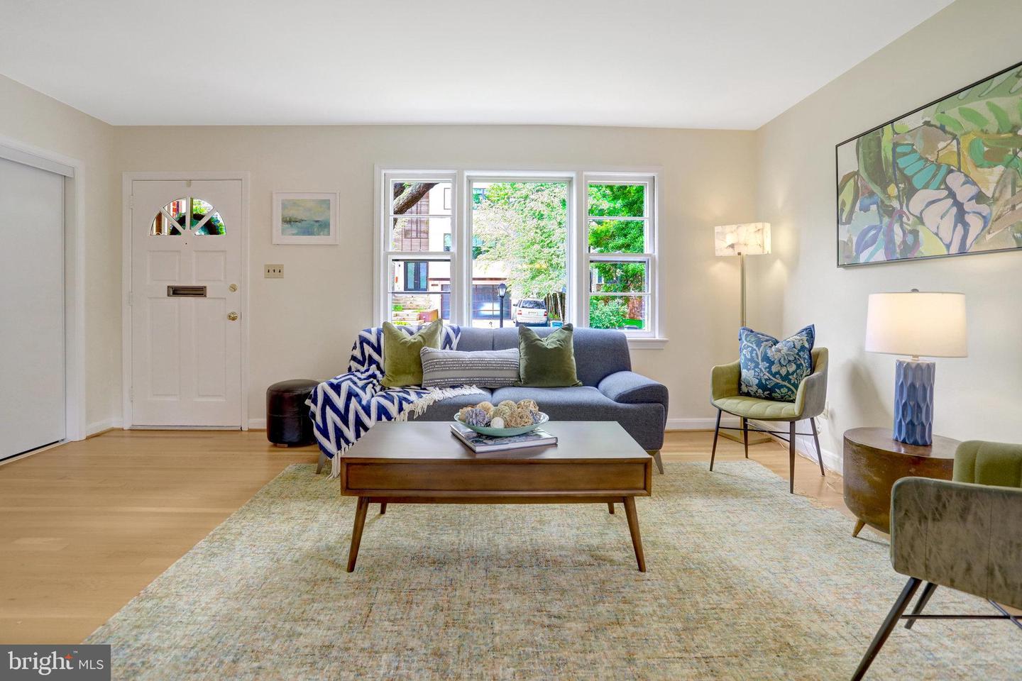 1807 N BARTON ST, ARLINGTON, Virginia 22201, 5 Bedrooms Bedrooms, ,2 BathroomsBathrooms,Residential,For sale,1807 N BARTON ST,VAAR2057256 MLS # VAAR2057256