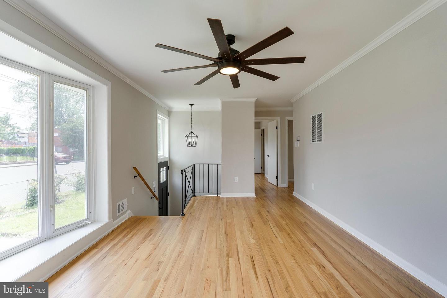 1405 42ND PL SE, WASHINGTON, District Of Columbia 20020, 4 Bedrooms Bedrooms, ,2 BathroomsBathrooms,Residential,For sale,1405 42ND PL SE,DCDC2199766 MLS # DCDC2199766