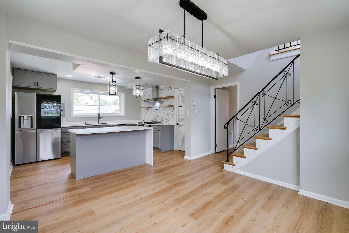 1405 42ND PL SE, WASHINGTON, District Of Columbia 20020, 4 Bedrooms Bedrooms, ,2 BathroomsBathrooms,Residential,For sale,1405 42ND PL SE,DCDC2199766 MLS # DCDC2199766
