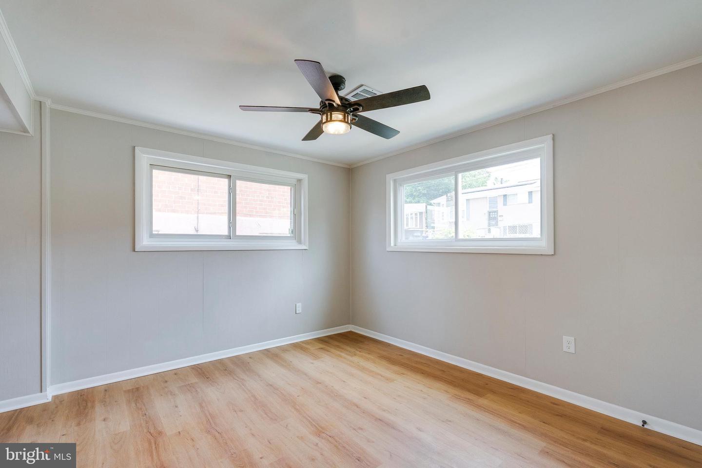 1405 42ND PL SE, WASHINGTON, District Of Columbia 20020, 4 Bedrooms Bedrooms, ,2 BathroomsBathrooms,Residential,For sale,1405 42ND PL SE,DCDC2199766 MLS # DCDC2199766
