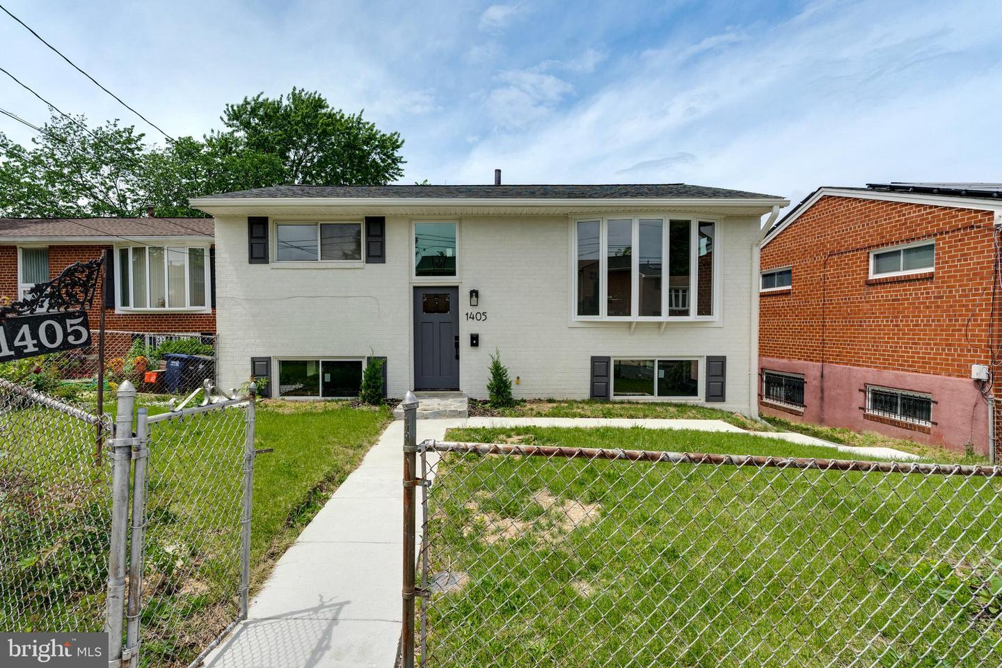 1405 42ND PL SE, WASHINGTON, District Of Columbia 20020, 4 Bedrooms Bedrooms, ,2 BathroomsBathrooms,Residential,For sale,1405 42ND PL SE,DCDC2199766 MLS # DCDC2199766