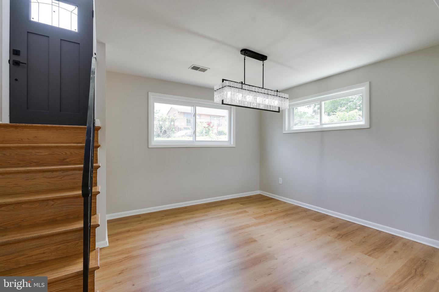 1405 42ND PL SE, WASHINGTON, District Of Columbia 20020, 4 Bedrooms Bedrooms, ,2 BathroomsBathrooms,Residential,For sale,1405 42ND PL SE,DCDC2199766 MLS # DCDC2199766