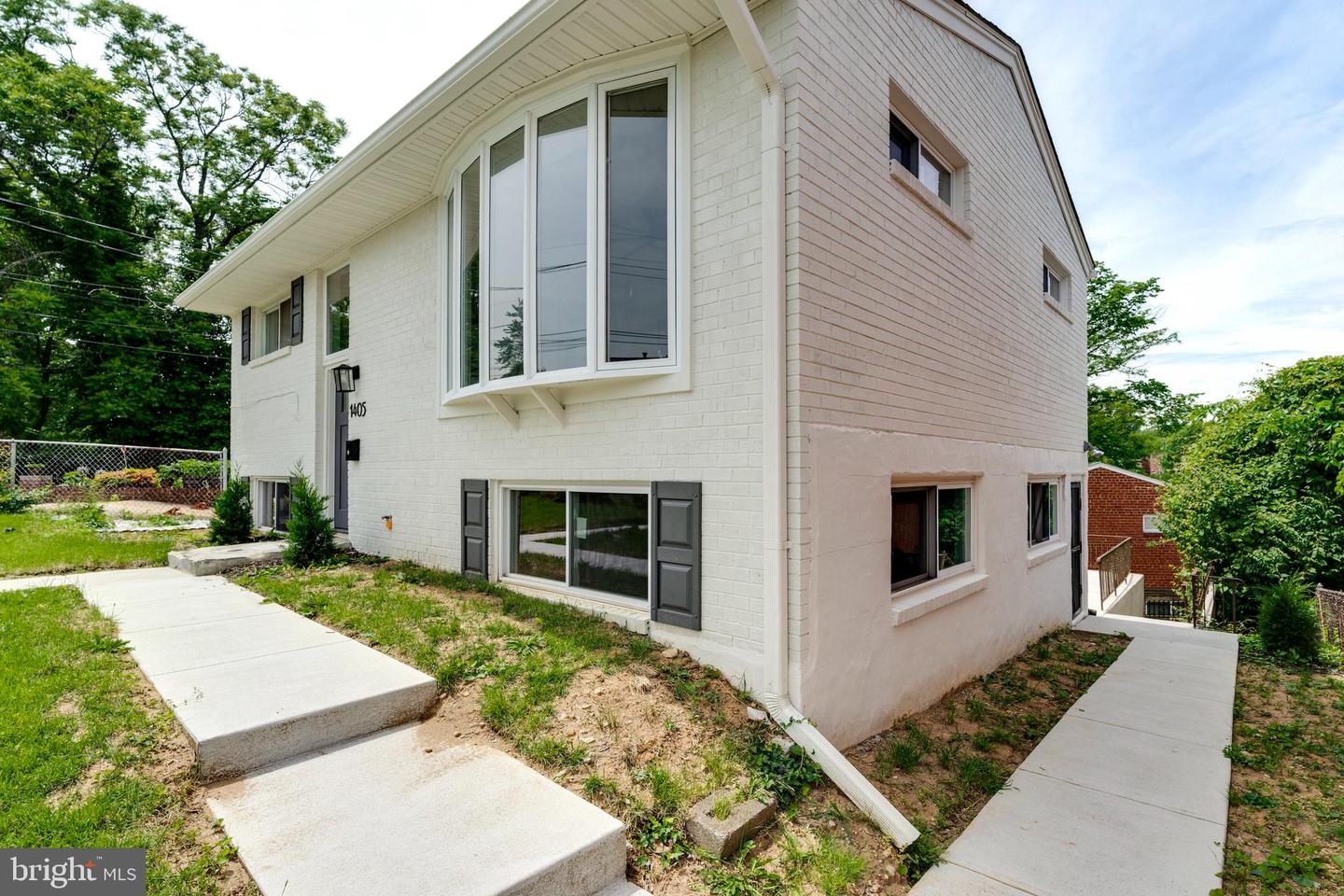 1405 42ND PL SE, WASHINGTON, District Of Columbia 20020, 4 Bedrooms Bedrooms, ,2 BathroomsBathrooms,Residential,For sale,1405 42ND PL SE,DCDC2199766 MLS # DCDC2199766