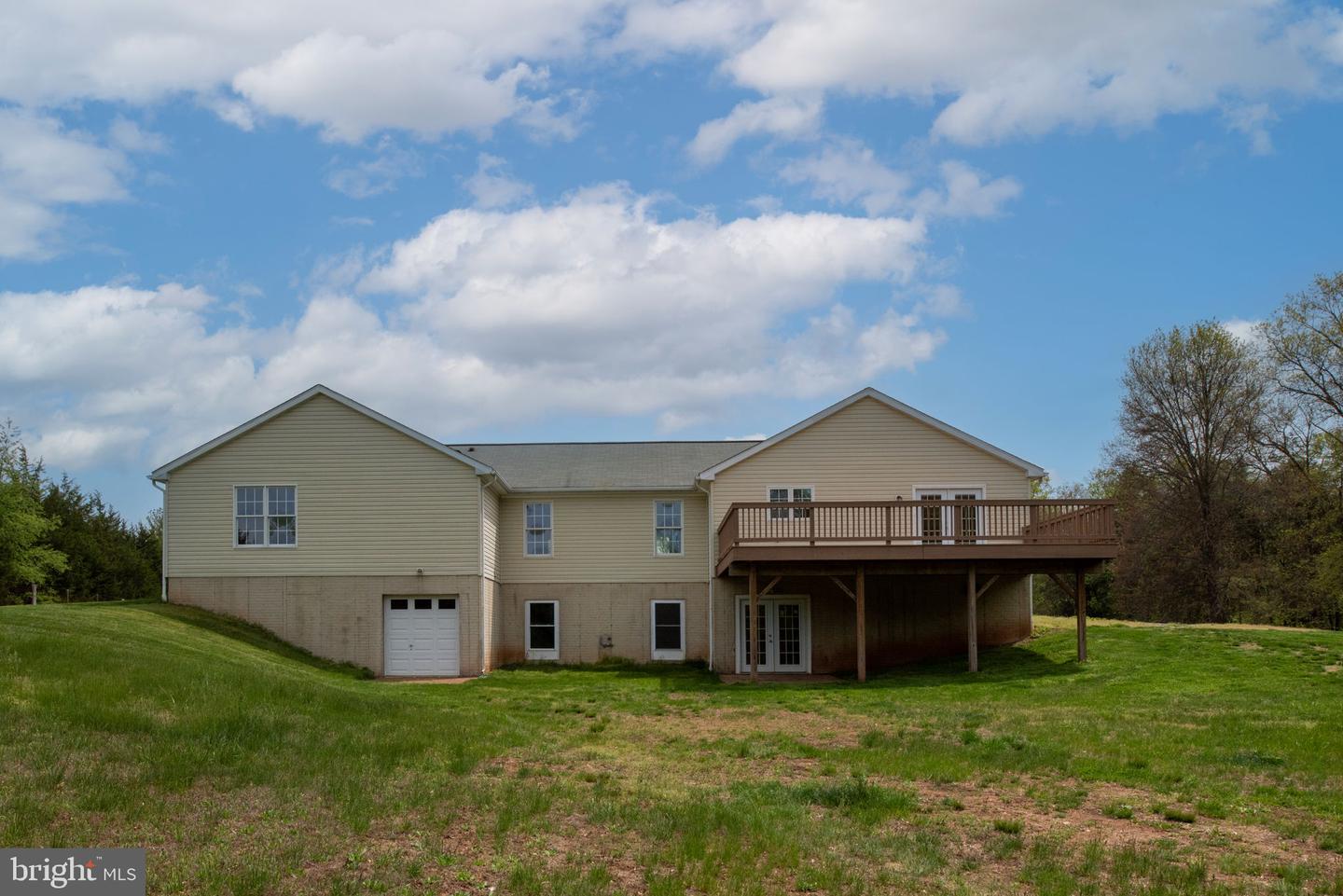 11490 TILIA LN, BEALETON, Virginia 22712, 4 Bedrooms Bedrooms, ,3 BathroomsBathrooms,Residential,For sale,11490 TILIA LN,VAFQ2016558 MLS # VAFQ2016558