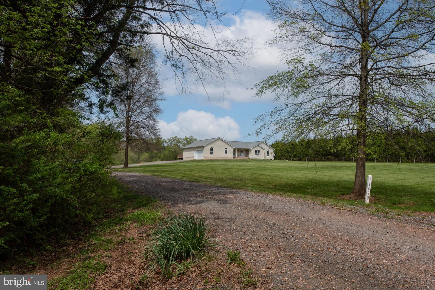 11490 TILIA LN, BEALETON, Virginia 22712, 4 Bedrooms Bedrooms, ,3 BathroomsBathrooms,Residential,For sale,11490 TILIA LN,VAFQ2016558 MLS # VAFQ2016558