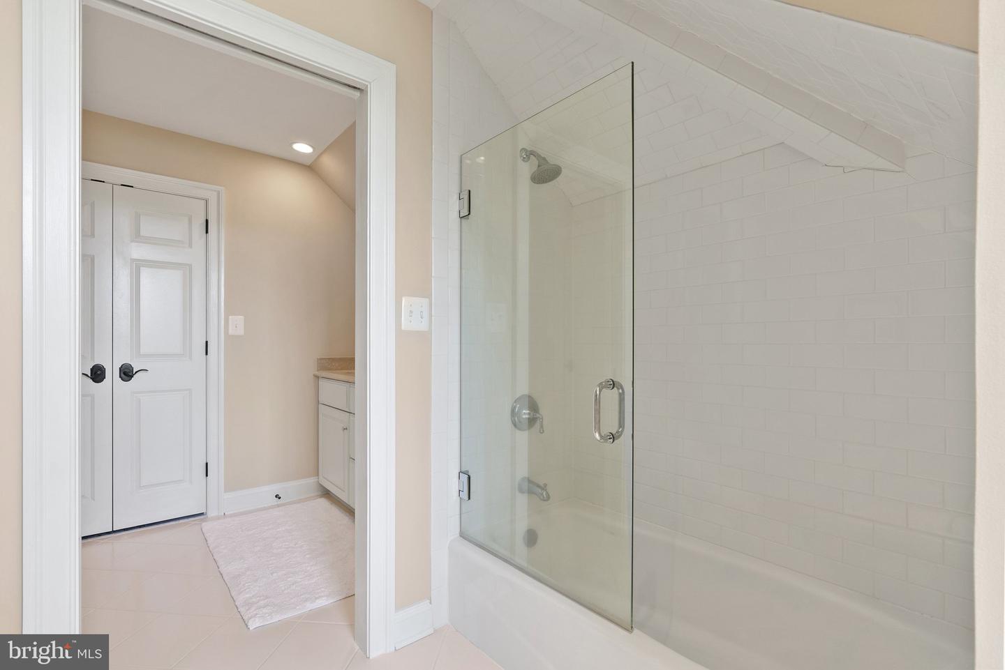 34321 FOXWOOD LN, BLUEMONT, Virginia 20135, 4 Bedrooms Bedrooms, ,3 BathroomsBathrooms,Residential,For sale,34321 FOXWOOD LN,VALO2096034 MLS # VALO2096034