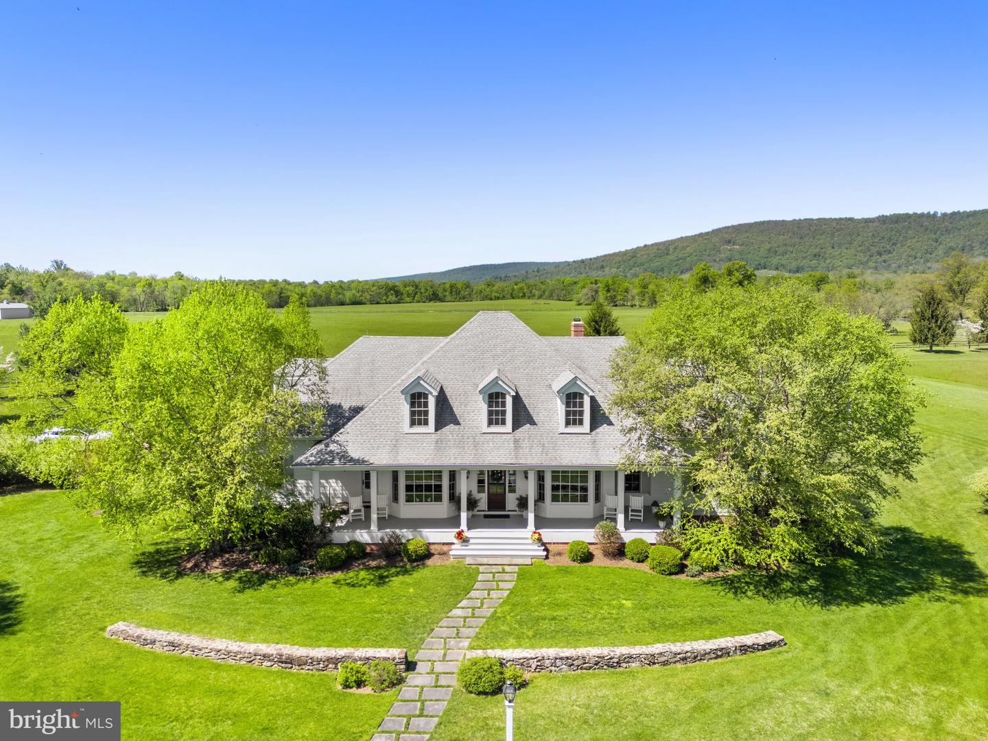 34321 FOXWOOD LN, BLUEMONT, Virginia 20135, 4 Bedrooms Bedrooms, ,3 BathroomsBathrooms,Residential,For sale,34321 FOXWOOD LN,VALO2096034 MLS # VALO2096034