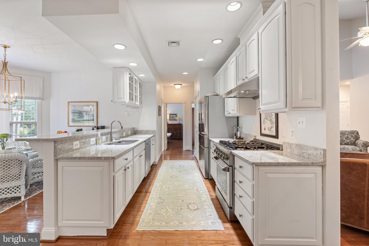 230 CARRIAGE CHASE CIR, WARRENTON, Virginia 20186, 4 Bedrooms Bedrooms, ,3 BathroomsBathrooms,Residential,For sale,230 CARRIAGE CHASE CIR,VAFQ2016550 MLS # VAFQ2016550