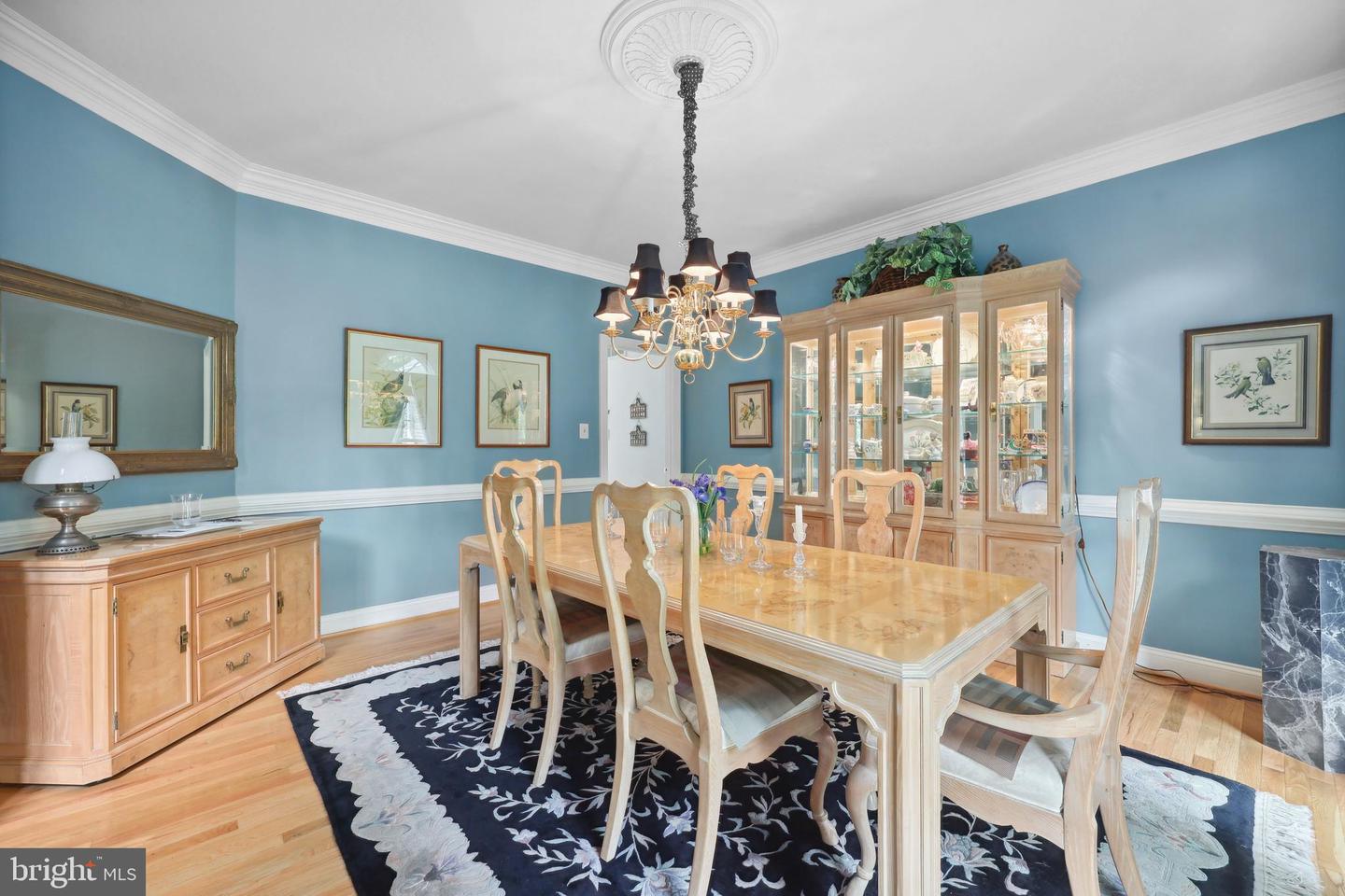 9807 PORTSIDE DR, BURKE, Virginia 22015, 4 Bedrooms Bedrooms, ,4 BathroomsBathrooms,Residential,For sale,9807 PORTSIDE DR,VAFX2239626 MLS # VAFX2239626