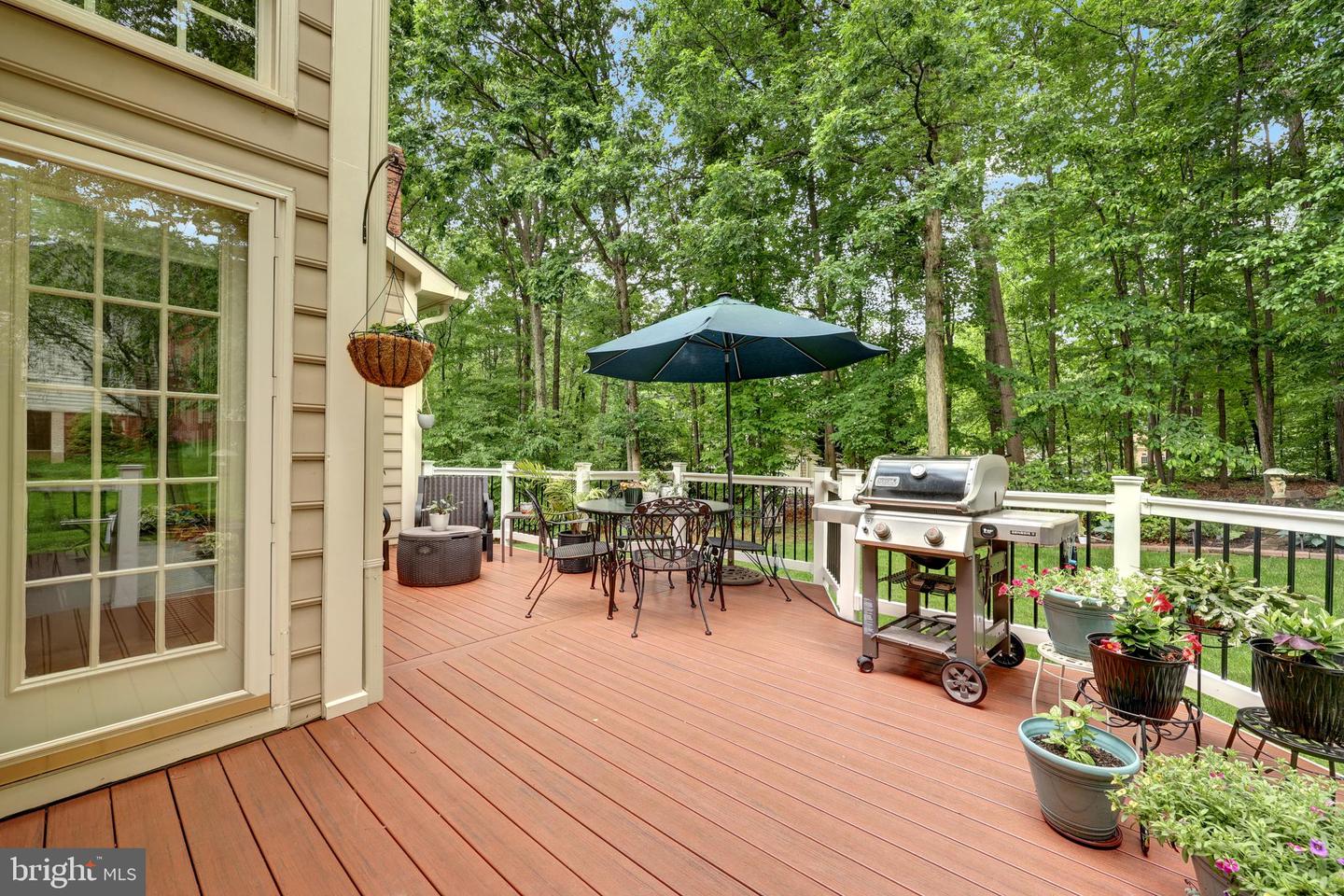 9807 PORTSIDE DR, BURKE, Virginia 22015, 4 Bedrooms Bedrooms, ,4 BathroomsBathrooms,Residential,For sale,9807 PORTSIDE DR,VAFX2239626 MLS # VAFX2239626