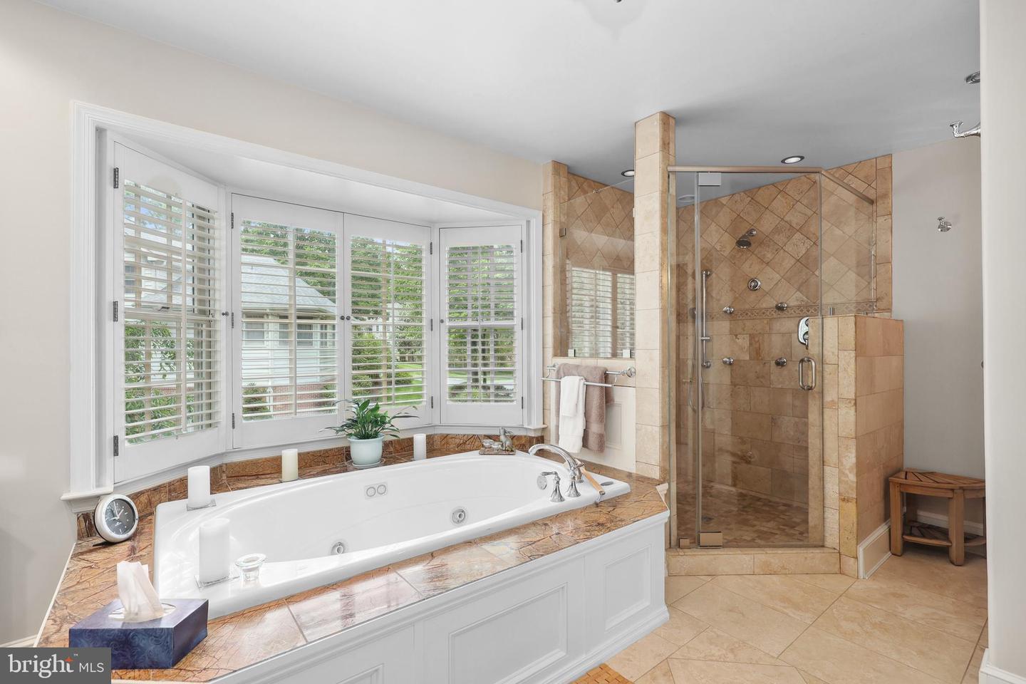 9807 PORTSIDE DR, BURKE, Virginia 22015, 4 Bedrooms Bedrooms, ,4 BathroomsBathrooms,Residential,For sale,9807 PORTSIDE DR,VAFX2239626 MLS # VAFX2239626