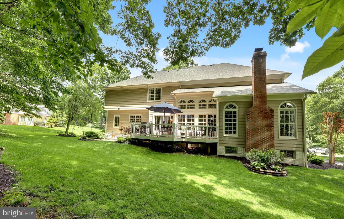 9807 PORTSIDE DR, BURKE, Virginia 22015, 4 Bedrooms Bedrooms, ,4 BathroomsBathrooms,Residential,For sale,9807 PORTSIDE DR,VAFX2239626 MLS # VAFX2239626