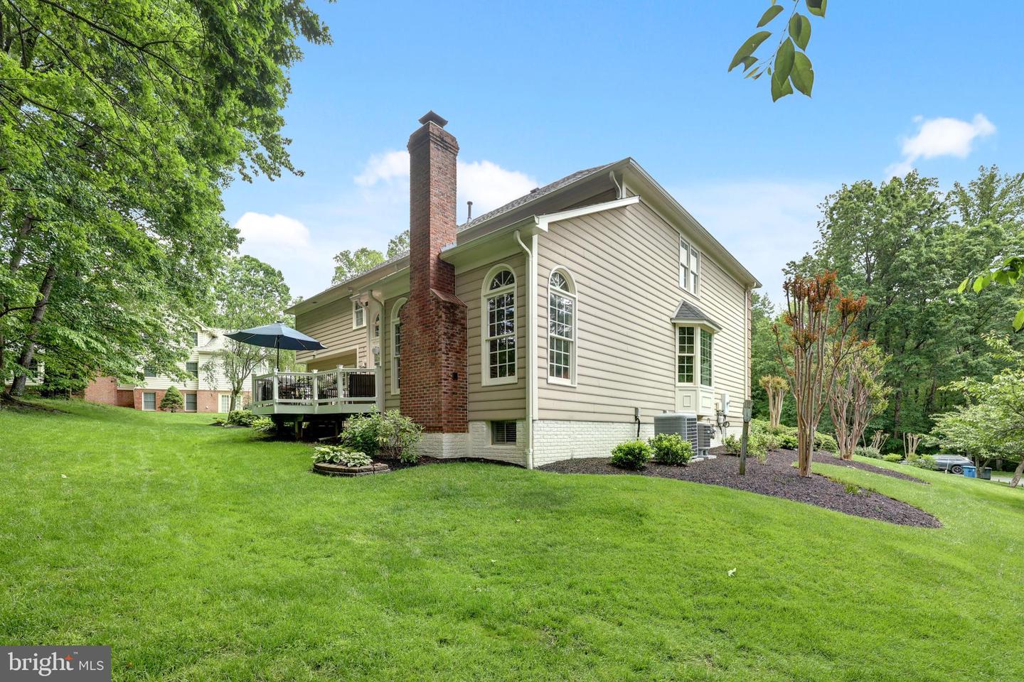 9807 PORTSIDE DR, BURKE, Virginia 22015, 4 Bedrooms Bedrooms, ,4 BathroomsBathrooms,Residential,For sale,9807 PORTSIDE DR,VAFX2239626 MLS # VAFX2239626