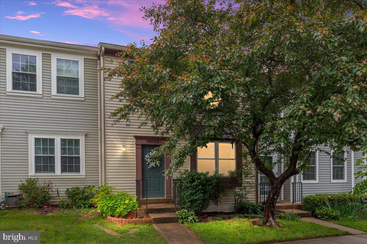 13653 WILDFLOWER LN, CLIFTON, Virginia 20124, 3 Bedrooms Bedrooms, ,3 BathroomsBathrooms,Residential,For sale,13653 WILDFLOWER LN,VAFX2239636 MLS # VAFX2239636