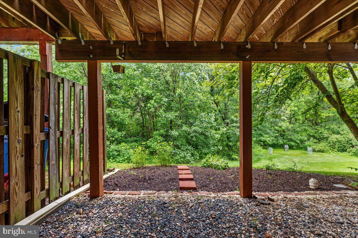 13653 WILDFLOWER LN, CLIFTON, Virginia 20124, 3 Bedrooms Bedrooms, ,3 BathroomsBathrooms,Residential,For sale,13653 WILDFLOWER LN,VAFX2239636 MLS # VAFX2239636