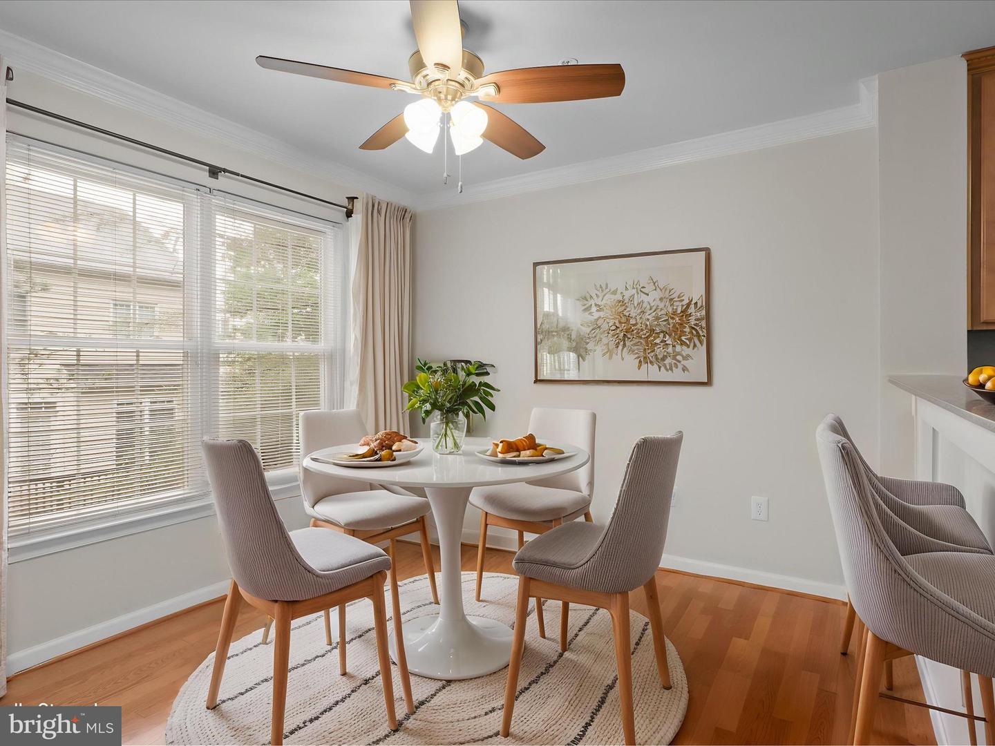 4574 SUPERIOR SQ, FAIRFAX, Virginia 22033, 2 Bedrooms Bedrooms, ,2 BathroomsBathrooms,Residential,For sale,4574 SUPERIOR SQ,VAFX2239660 MLS # VAFX2239660