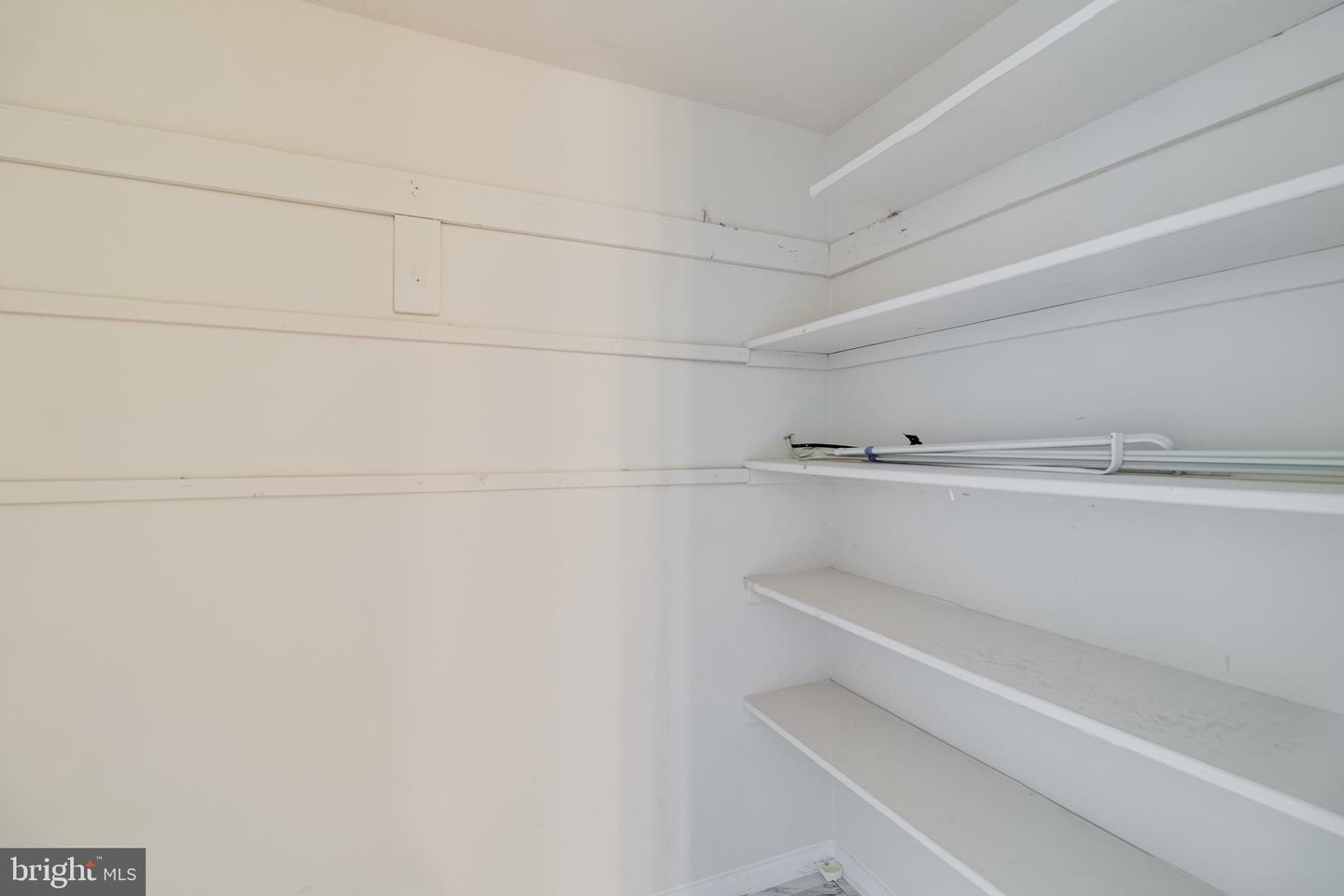 5707 INDIAN CT #31, ALEXANDRIA, Virginia 22303, 2 Bedrooms Bedrooms, ,1 BathroomBathrooms,Residential,For sale,5707 INDIAN CT #31,VAFX2239666 MLS # VAFX2239666