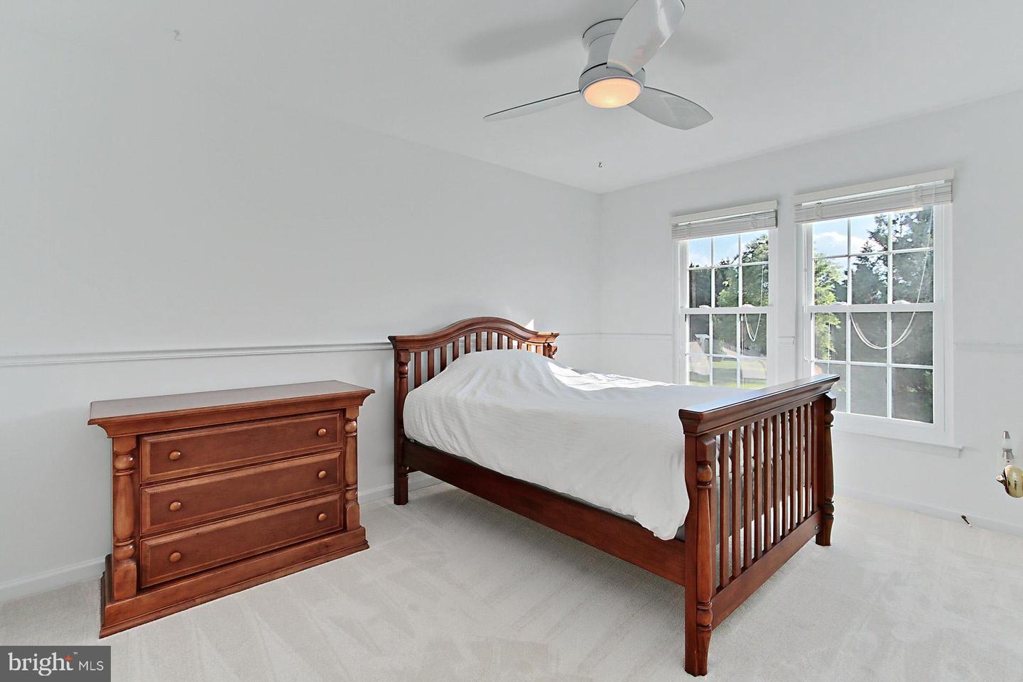 209 JENNINGS CT SE, LEESBURG, Virginia 20175, 4 Bedrooms Bedrooms, ,3 BathroomsBathrooms,Residential,For sale,209 JENNINGS CT SE,VALO2095996 MLS # VALO2095996