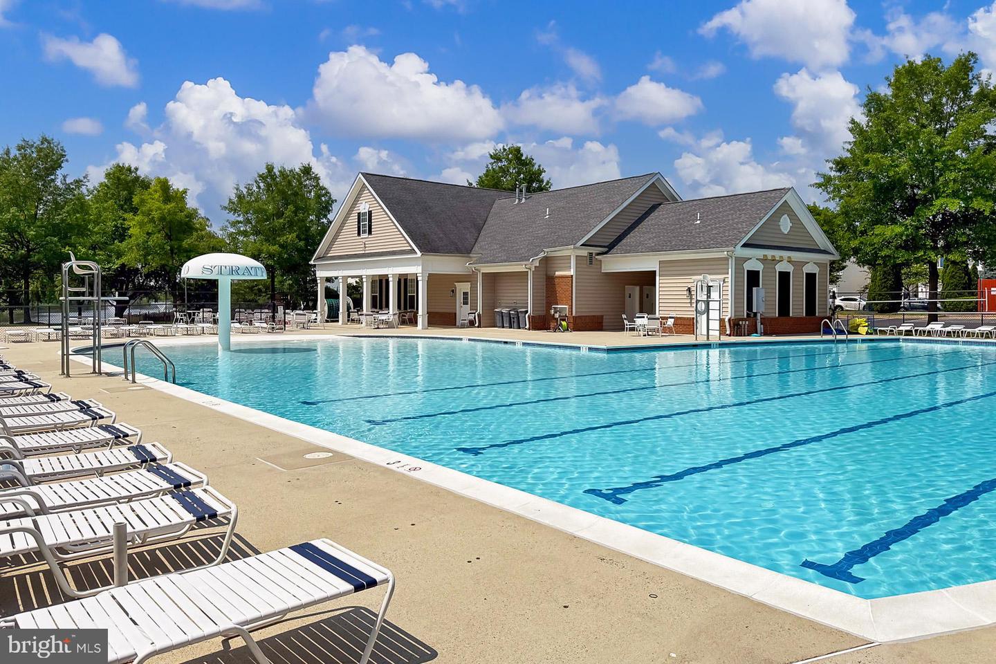 209 JENNINGS CT SE, LEESBURG, Virginia 20175, 4 Bedrooms Bedrooms, ,3 BathroomsBathrooms,Residential,For sale,209 JENNINGS CT SE,VALO2095996 MLS # VALO2095996