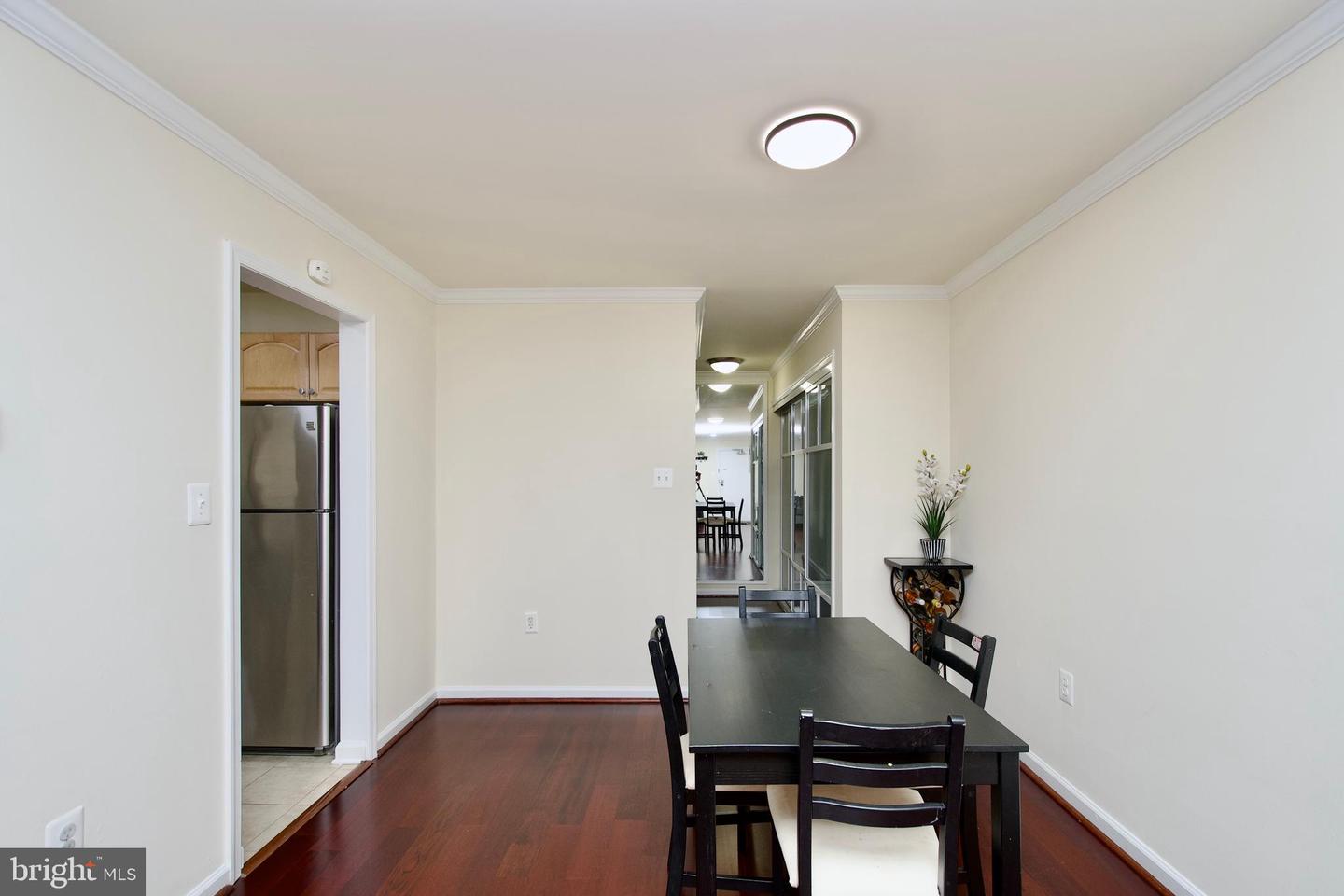 5603 FRANCONIA RD #301, ALEXANDRIA, Virginia 22310, 2 Bedrooms Bedrooms, ,1 BathroomBathrooms,Residential,For sale,5603 FRANCONIA RD #301,VAFX2239720 MLS # VAFX2239720
