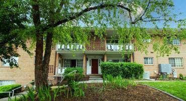 5603 FRANCONIA RD #301, ALEXANDRIA, Virginia 22310, 2 Bedrooms Bedrooms, ,1 BathroomBathrooms,Residential,For sale,5603 FRANCONIA RD #301,VAFX2239720 MLS # VAFX2239720