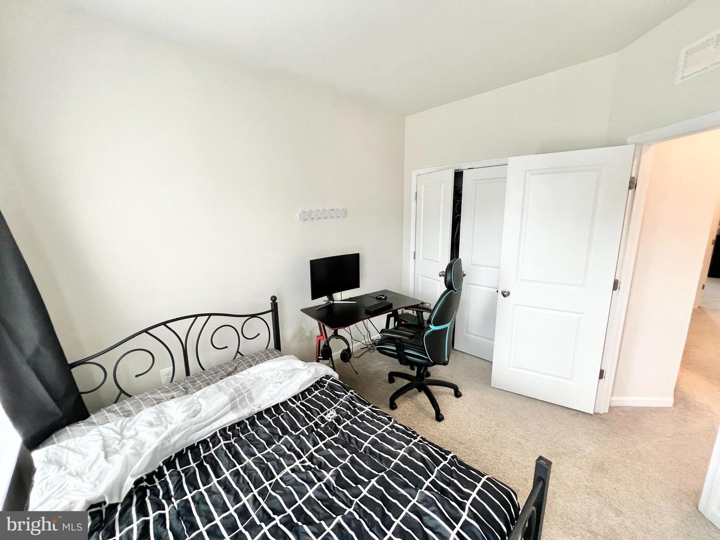 169 SHADED VALLEY CT, STAFFORD, Virginia 22554, 4 Bedrooms Bedrooms, ,3 BathroomsBathrooms,Residential,For sale,169 SHADED VALLEY CT,VAST2038674 MLS # VAST2038674