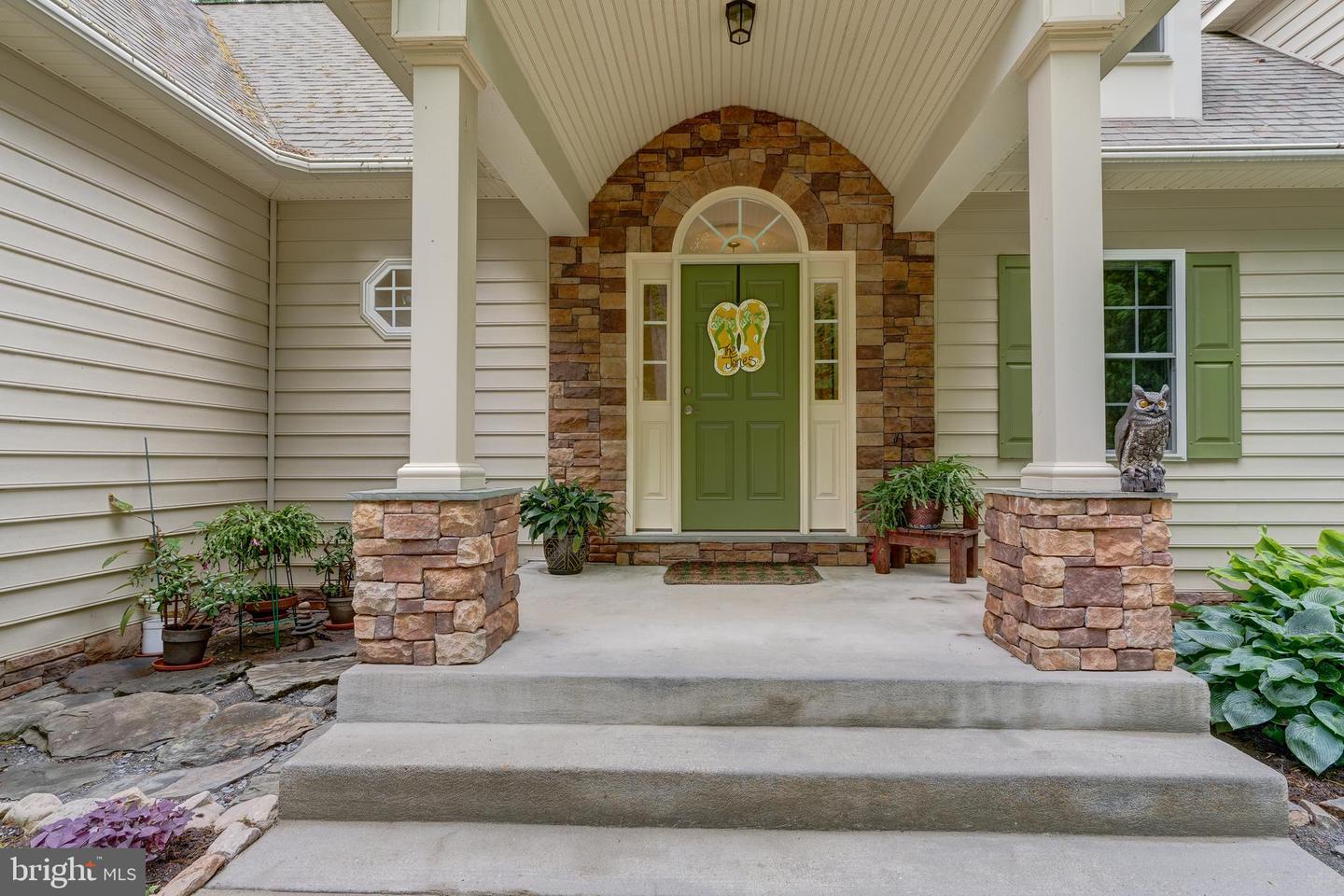 76 RETRIEVER CT, BUMPASS, Virginia 23024, 4 Bedrooms Bedrooms, 11 Rooms Rooms,2 BathroomsBathrooms,Residential,For sale,76 RETRIEVER CT,VALA2007830 MLS # VALA2007830