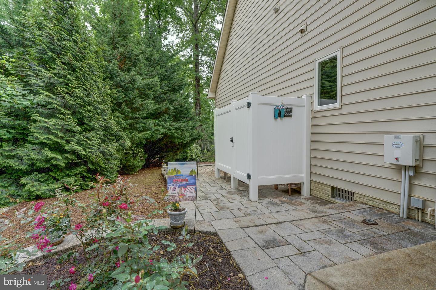 76 RETRIEVER CT, BUMPASS, Virginia 23024, 4 Bedrooms Bedrooms, 11 Rooms Rooms,2 BathroomsBathrooms,Residential,For sale,76 RETRIEVER CT,VALA2007830 MLS # VALA2007830