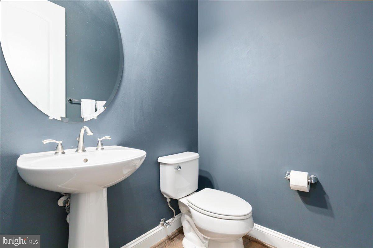 39571 CHARLES HENRY PL, WATERFORD, Virginia 20197, 5 Bedrooms Bedrooms, ,3 BathroomsBathrooms,Residential,For sale,39571 CHARLES HENRY PL,VALO2096020 MLS # VALO2096020