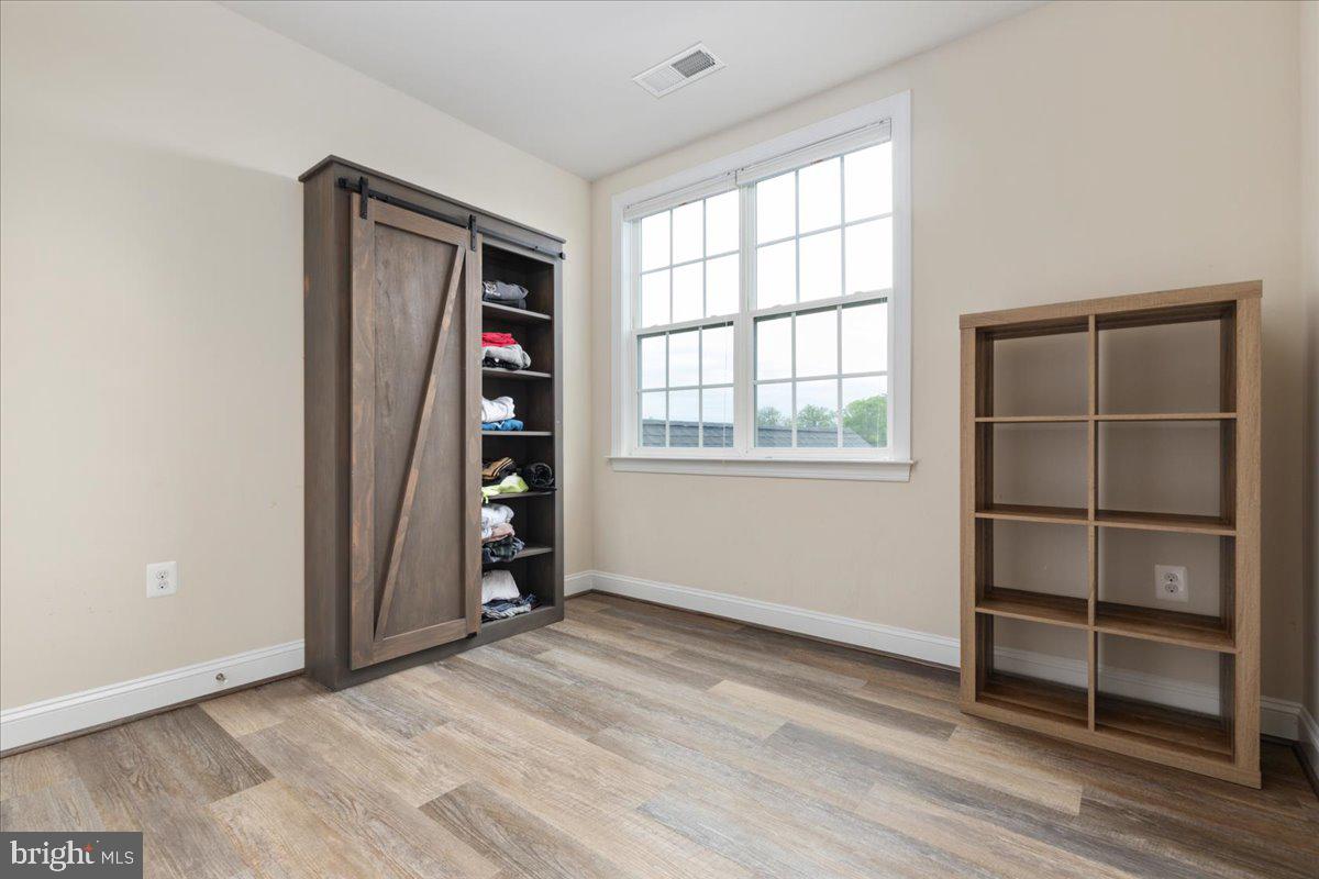 39571 CHARLES HENRY PL, WATERFORD, Virginia 20197, 5 Bedrooms Bedrooms, ,3 BathroomsBathrooms,Residential,For sale,39571 CHARLES HENRY PL,VALO2096020 MLS # VALO2096020