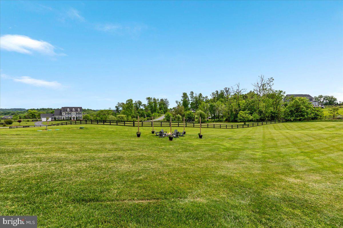 39571 CHARLES HENRY PL, WATERFORD, Virginia 20197, 5 Bedrooms Bedrooms, ,3 BathroomsBathrooms,Residential,For sale,39571 CHARLES HENRY PL,VALO2096020 MLS # VALO2096020