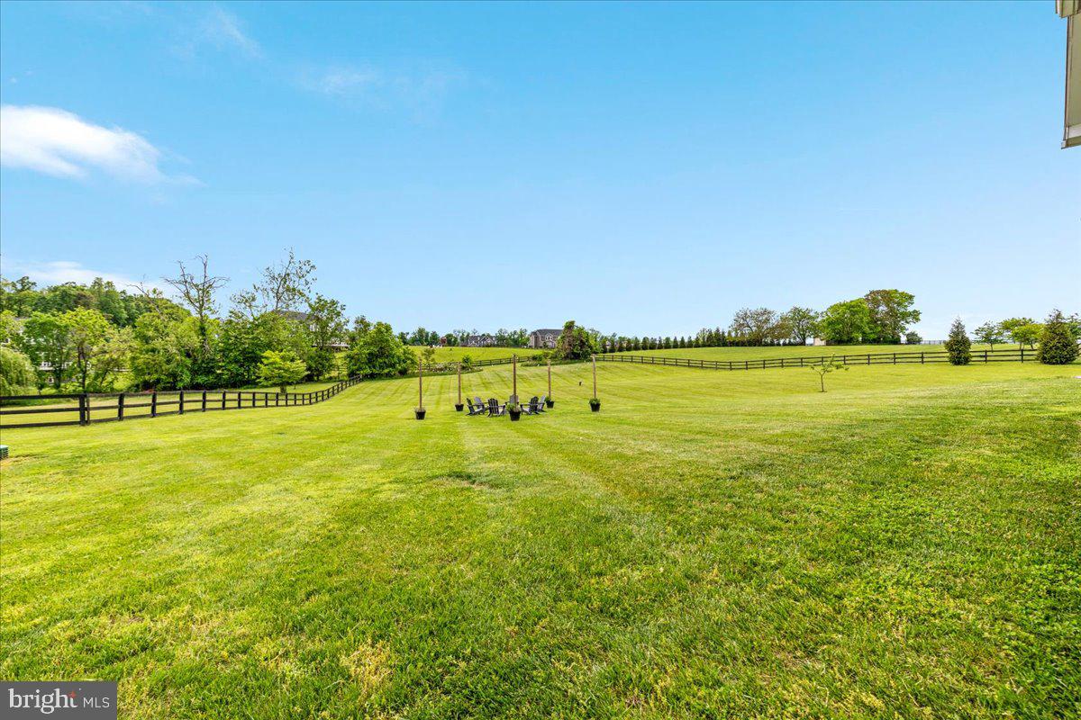 39571 CHARLES HENRY PL, WATERFORD, Virginia 20197, 5 Bedrooms Bedrooms, ,3 BathroomsBathrooms,Residential,For sale,39571 CHARLES HENRY PL,VALO2096020 MLS # VALO2096020