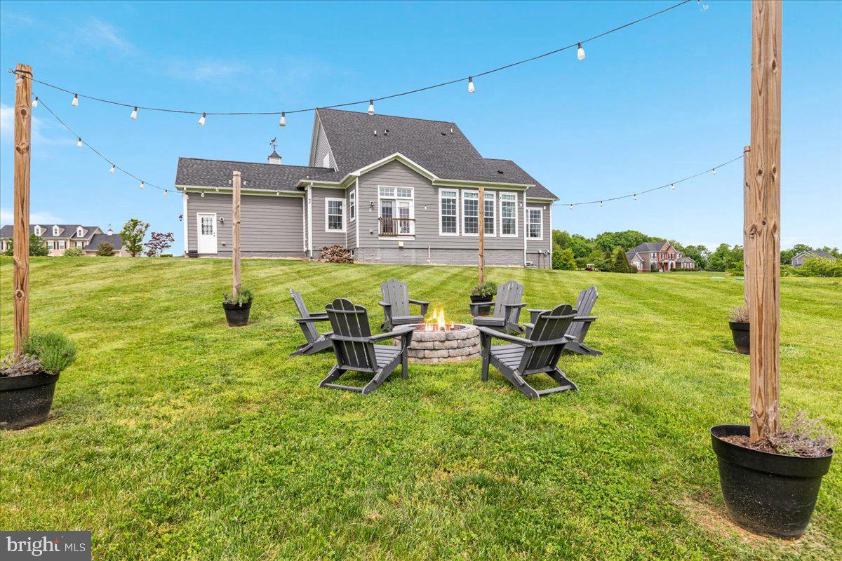 39571 CHARLES HENRY PL, WATERFORD, Virginia 20197, 5 Bedrooms Bedrooms, ,3 BathroomsBathrooms,Residential,For sale,39571 CHARLES HENRY PL,VALO2096020 MLS # VALO2096020