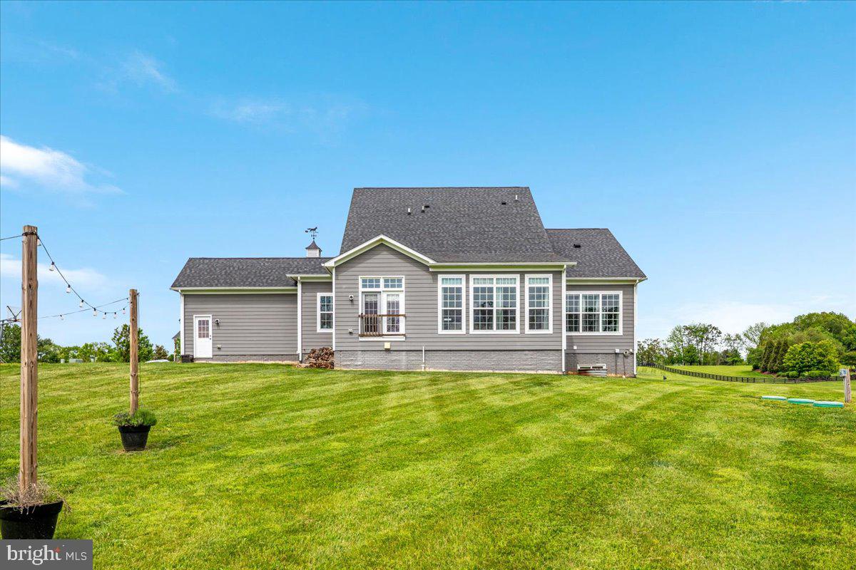 39571 CHARLES HENRY PL, WATERFORD, Virginia 20197, 5 Bedrooms Bedrooms, ,3 BathroomsBathrooms,Residential,For sale,39571 CHARLES HENRY PL,VALO2096020 MLS # VALO2096020