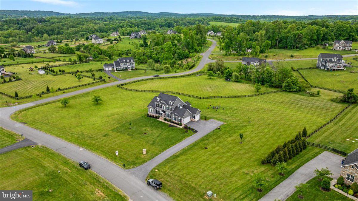 39571 CHARLES HENRY PL, WATERFORD, Virginia 20197, 5 Bedrooms Bedrooms, ,3 BathroomsBathrooms,Residential,For sale,39571 CHARLES HENRY PL,VALO2096020 MLS # VALO2096020