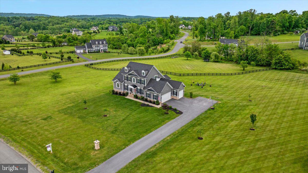 39571 CHARLES HENRY PL, WATERFORD, Virginia 20197, 5 Bedrooms Bedrooms, ,3 BathroomsBathrooms,Residential,For sale,39571 CHARLES HENRY PL,VALO2096020 MLS # VALO2096020