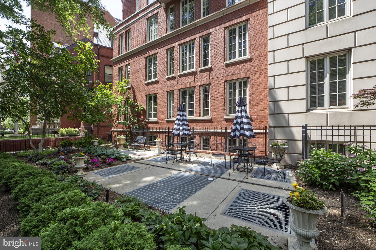 1441 RHODE ISLAND AVE NW #817, WASHINGTON, District Of Columbia 20005, ,1 BathroomBathrooms,Residential,For sale,1441 RHODE ISLAND AVE NW #817,DCDC2199878 MLS # DCDC2199878