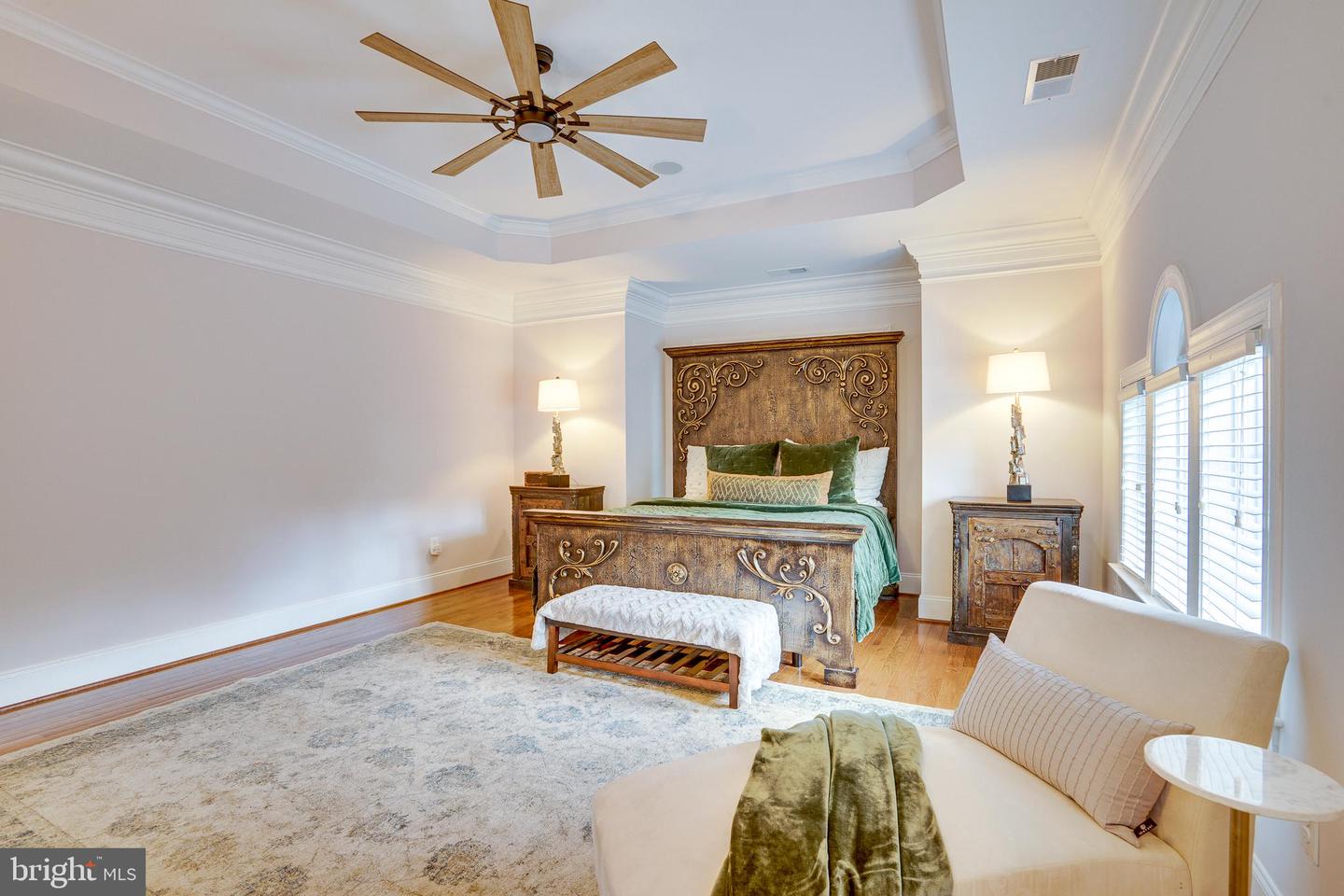 829 GOLDEN ARROW ST, GREAT FALLS, Virginia 22066, 6 Bedrooms Bedrooms, ,6 BathroomsBathrooms,Residential,For sale,829 GOLDEN ARROW ST,VAFX2239824 MLS # VAFX2239824