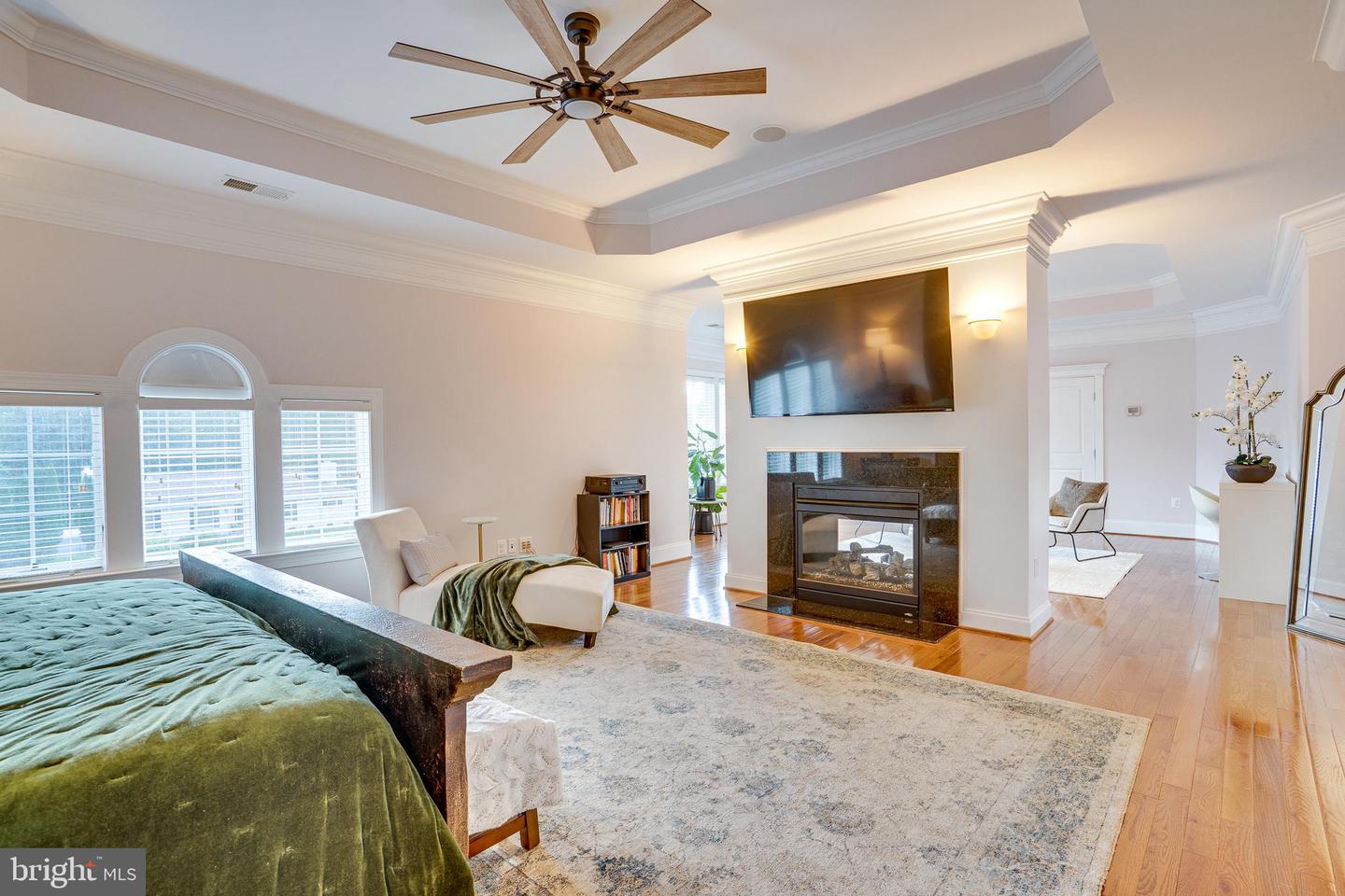 829 GOLDEN ARROW ST, GREAT FALLS, Virginia 22066, 6 Bedrooms Bedrooms, ,6 BathroomsBathrooms,Residential,For sale,829 GOLDEN ARROW ST,VAFX2239824 MLS # VAFX2239824