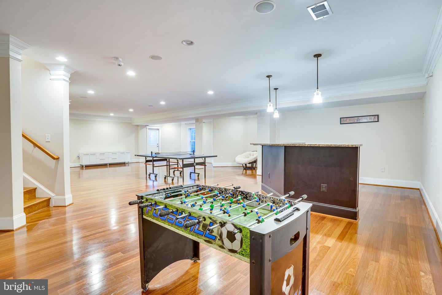 829 GOLDEN ARROW ST, GREAT FALLS, Virginia 22066, 6 Bedrooms Bedrooms, ,6 BathroomsBathrooms,Residential,For sale,829 GOLDEN ARROW ST,VAFX2239824 MLS # VAFX2239824