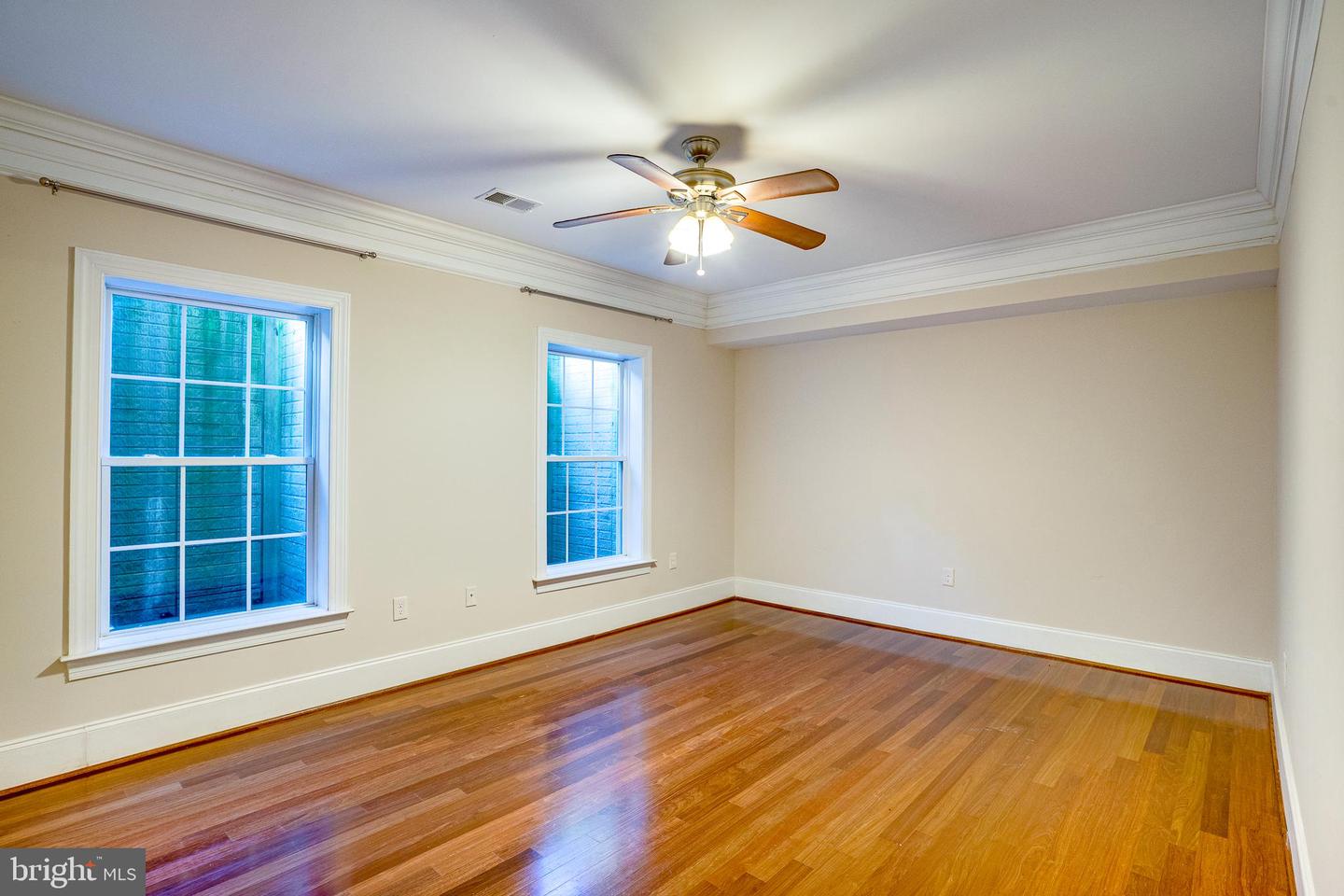 829 GOLDEN ARROW ST, GREAT FALLS, Virginia 22066, 6 Bedrooms Bedrooms, ,6 BathroomsBathrooms,Residential,For sale,829 GOLDEN ARROW ST,VAFX2239824 MLS # VAFX2239824