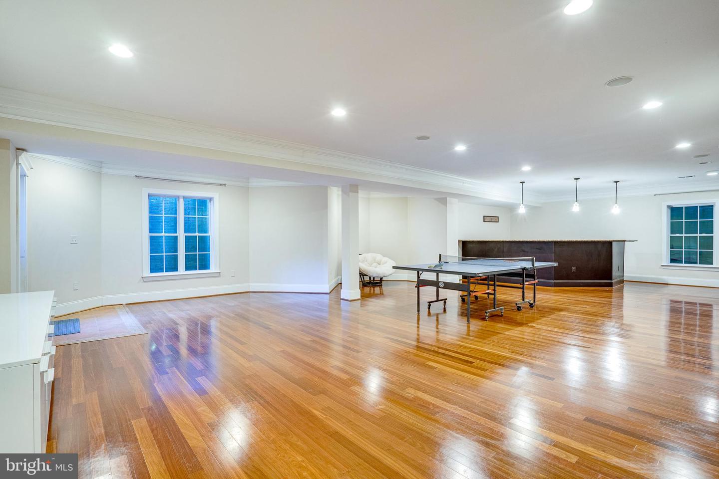 829 GOLDEN ARROW ST, GREAT FALLS, Virginia 22066, 6 Bedrooms Bedrooms, ,6 BathroomsBathrooms,Residential,For sale,829 GOLDEN ARROW ST,VAFX2239824 MLS # VAFX2239824