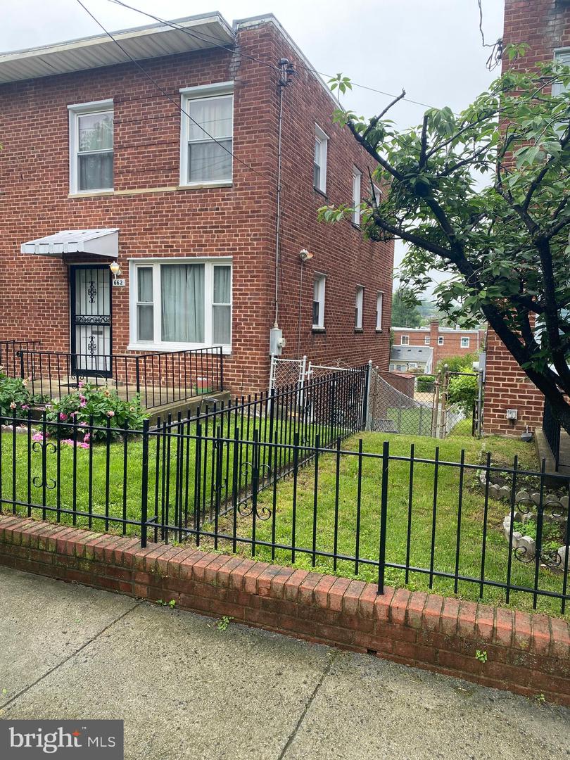 662 JEFFERSON ST NE, WASHINGTON, District Of Columbia 20011, 3 Bedrooms Bedrooms, ,1 BathroomBathrooms,Residential,For sale,662 JEFFERSON ST NE,DCDC2200020 MLS # DCDC2200020